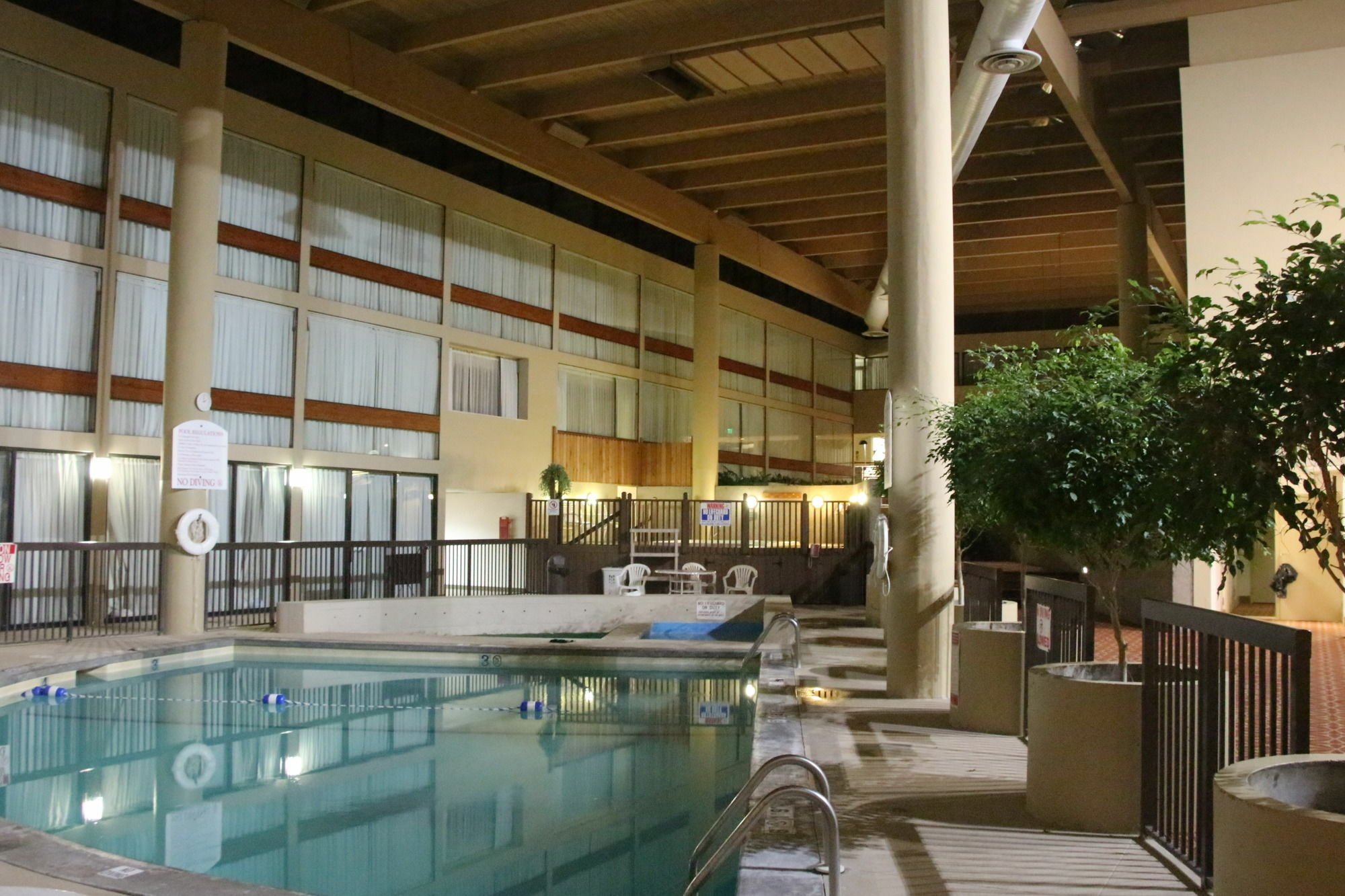 Hotel Muscatine Zewnętrze zdjęcie