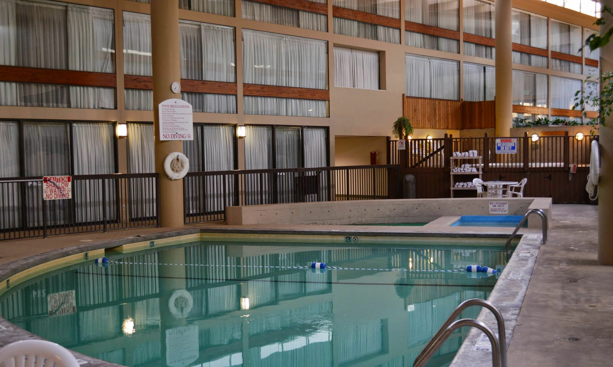 Hotel Muscatine Zewnętrze zdjęcie